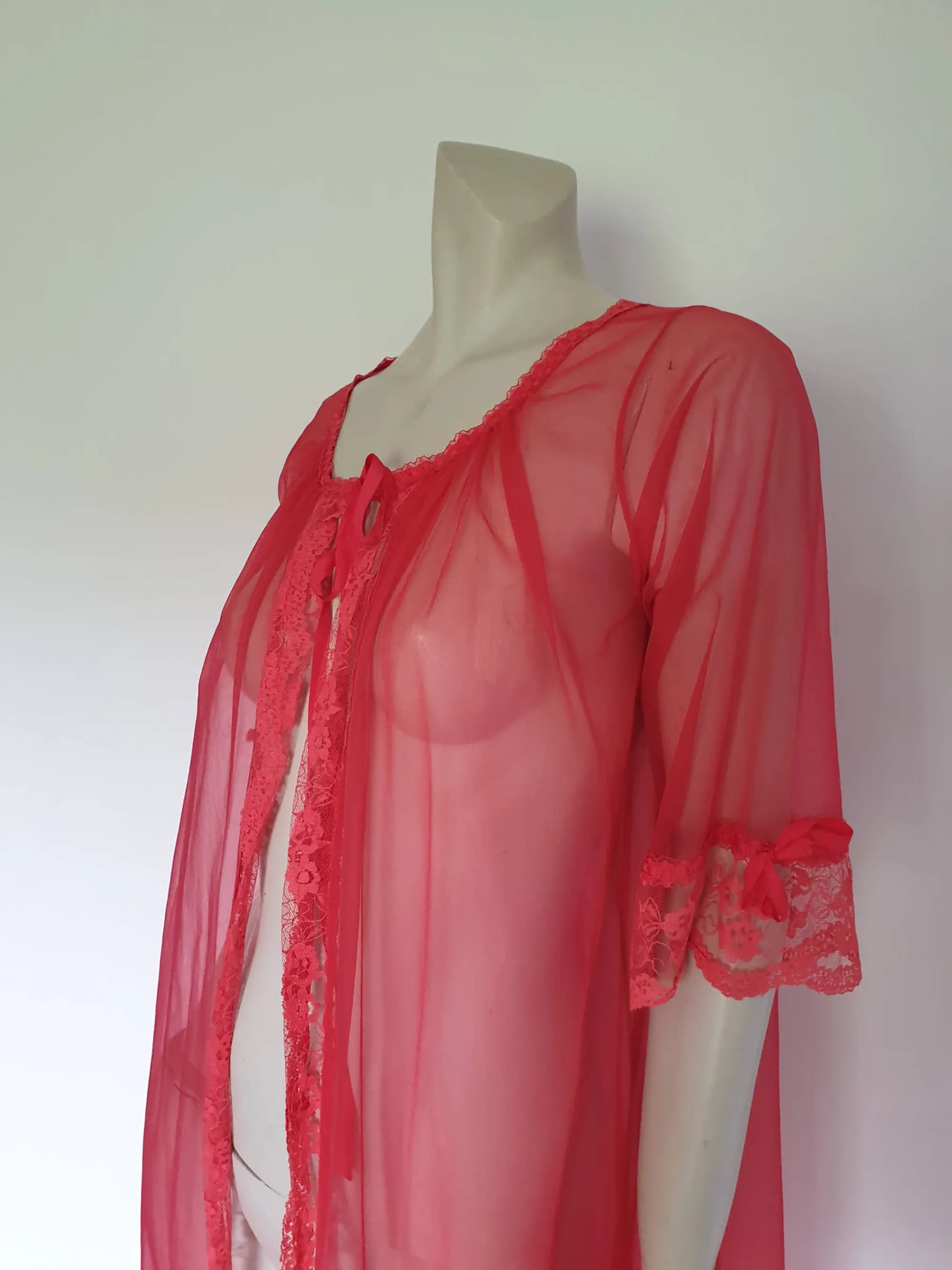 1960s Sheer Red Robe, Peignoir - M