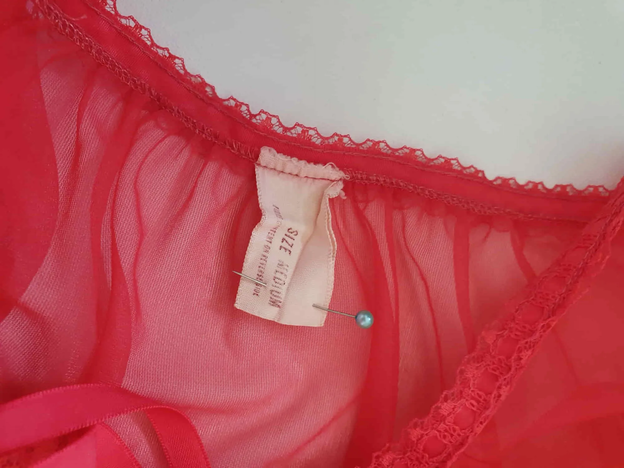 1960s Sheer Red Robe, Peignoir - M