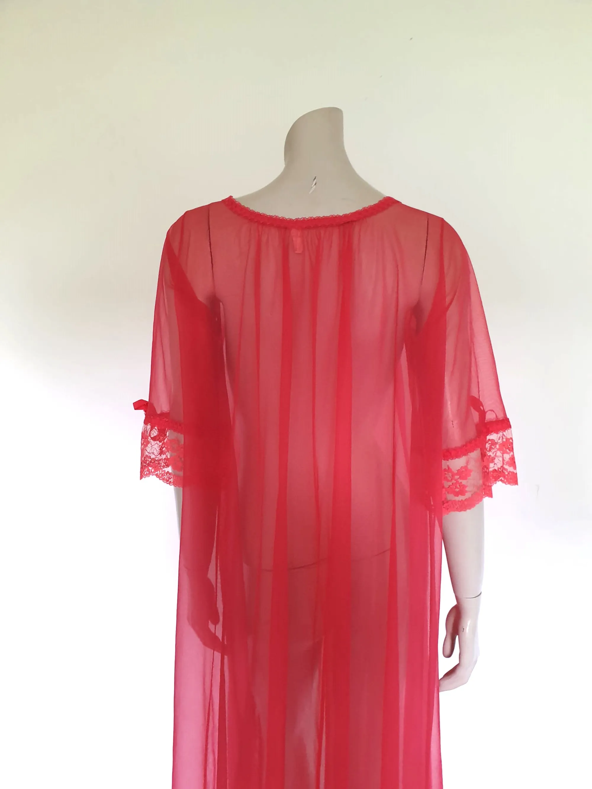 1960s Sheer Red Robe, Peignoir - M