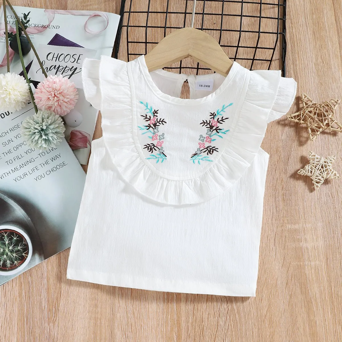 2-piece Baby / Toddler Girl Pretty Floral Embroidery Top and Solid Shorts Sets