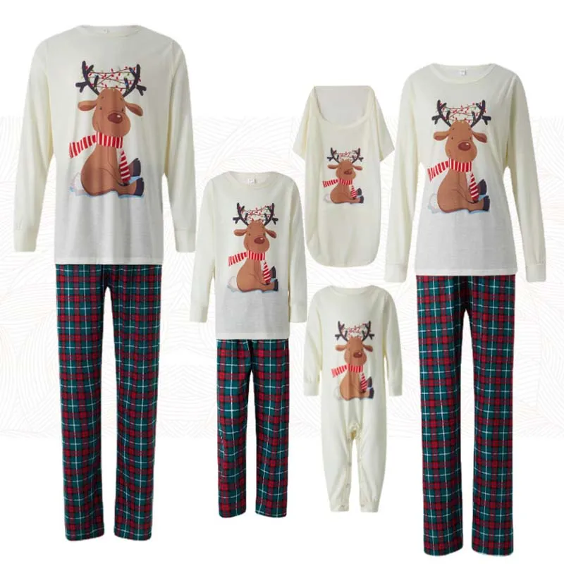 2023 Christmas Family Matching Pajamas Adults Mother Kids Family Outfit Top Pants 2PCS Xmas Sleepwear Father Son Dog Clothes