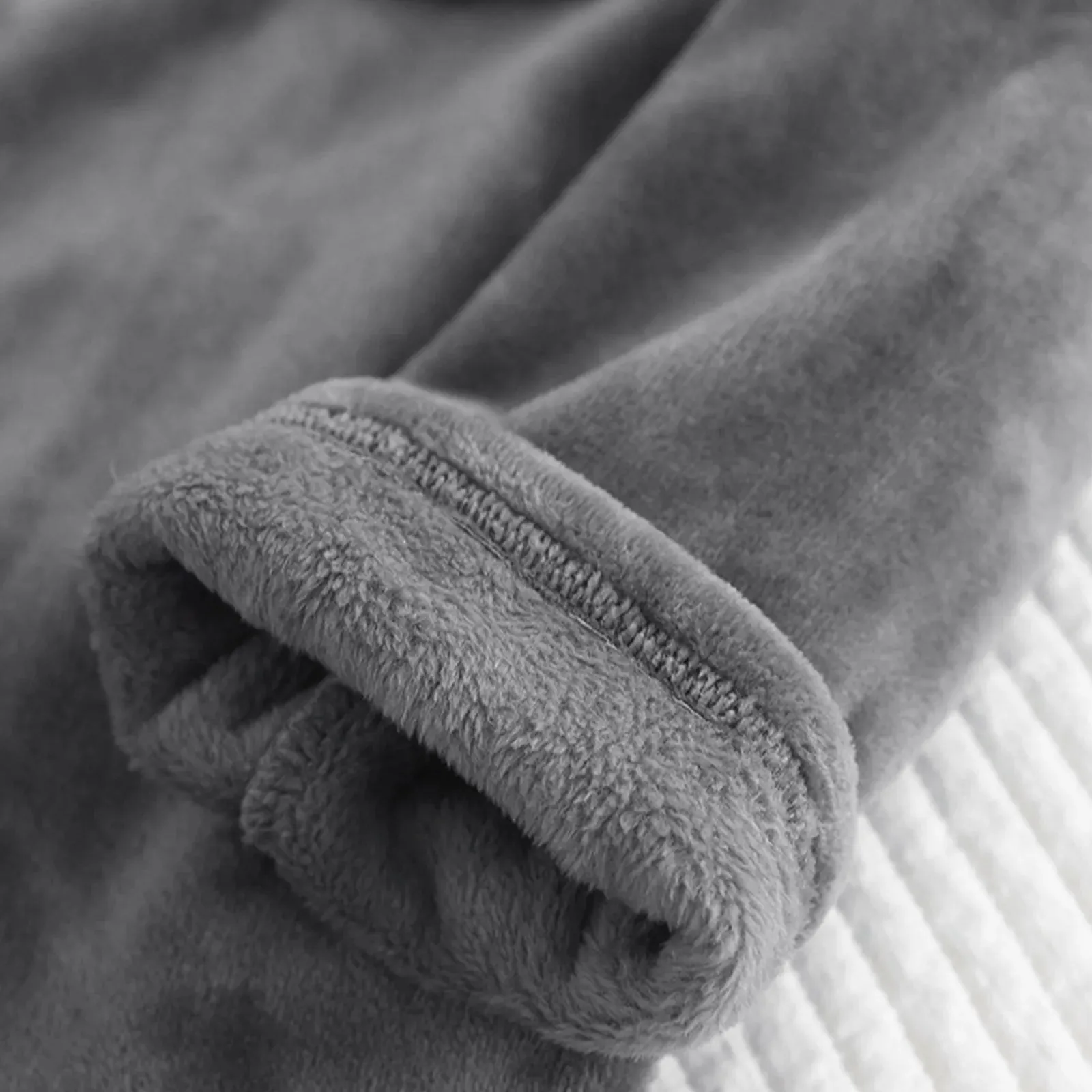 2023 Men's Thick Warm Flannel Pajama Sets: Coral Velvet Winter Sleepwear