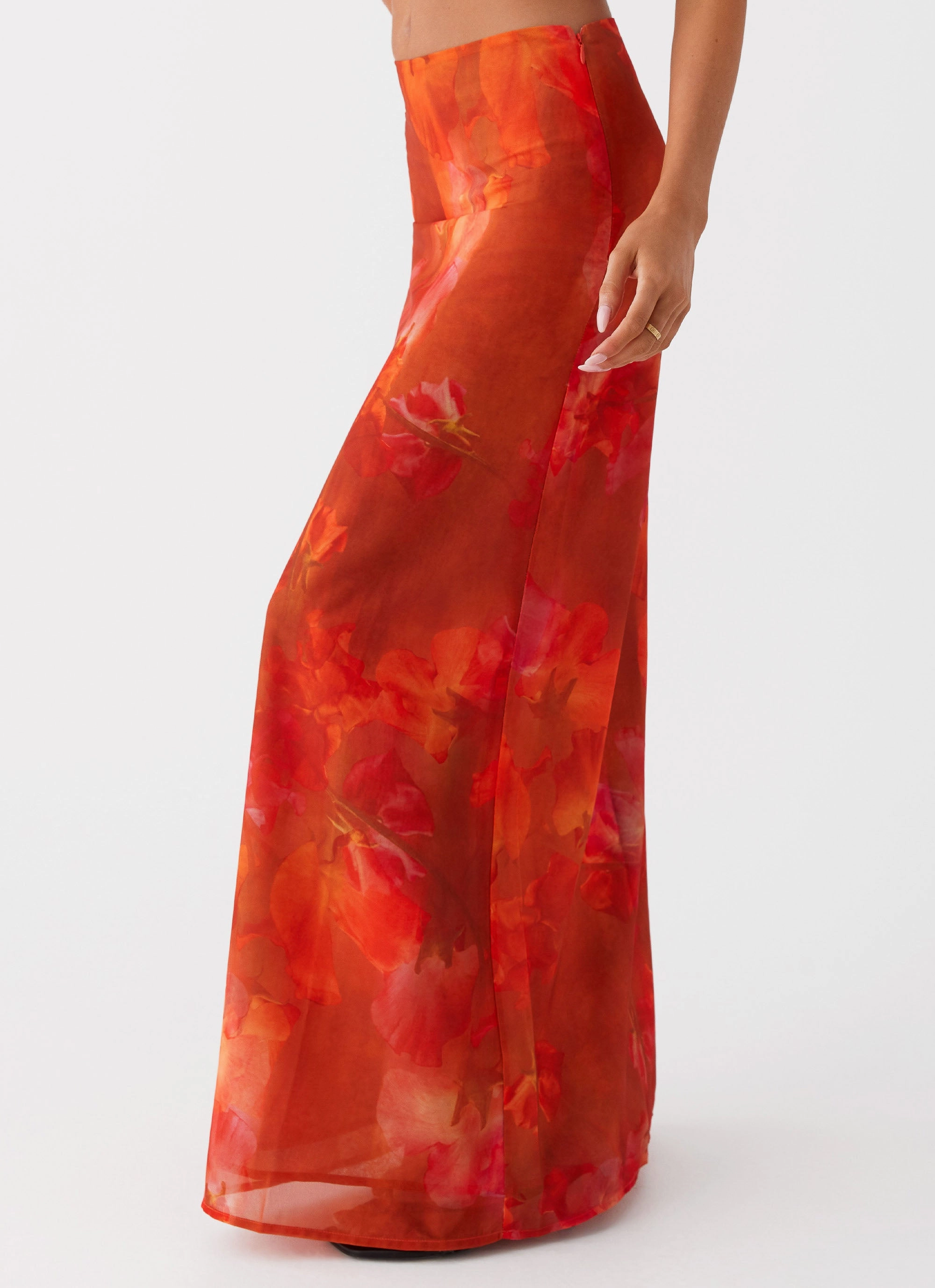 Roame Maxi Skirt - Amber Sleek Vibe