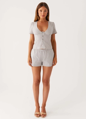 Travel Fit DoubleLayeredKnees Adalina Shorts - Grey Check