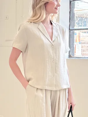 MinimalistSilhouette Contrast Stitching Logan Top