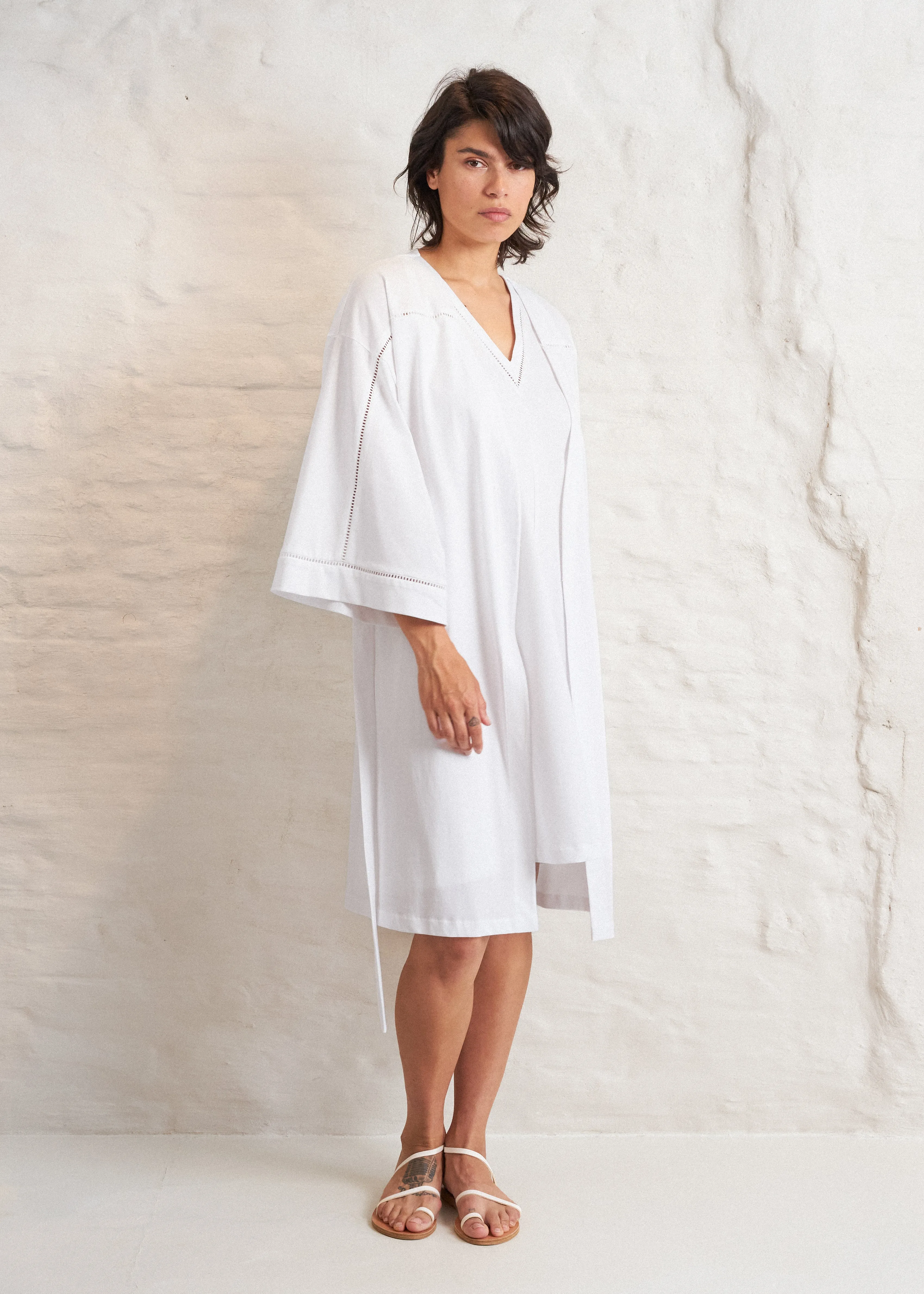 AICHA Robe in Perfect White