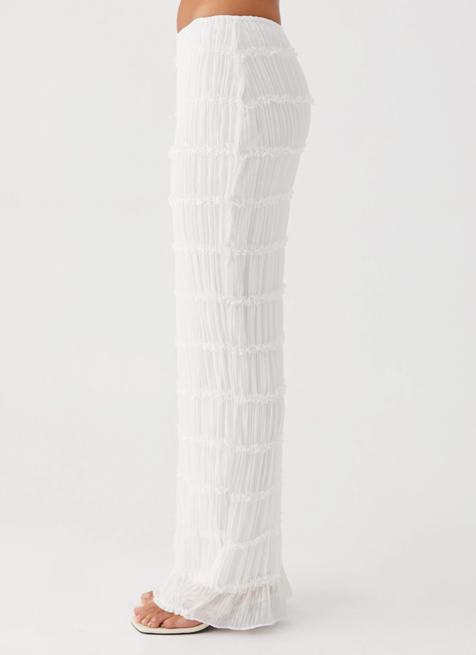 Daydreaming Low Rise Maxi Skirt - White Light Edge Wardrobe Hero