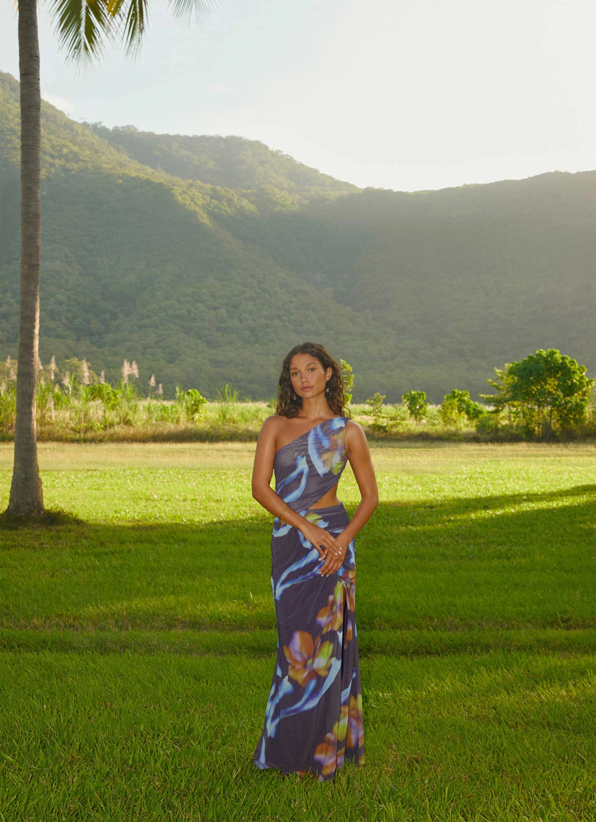 Scoop-Neck Vibrant Waist Fit Zanzibar Maxi Dress - Dark Floral