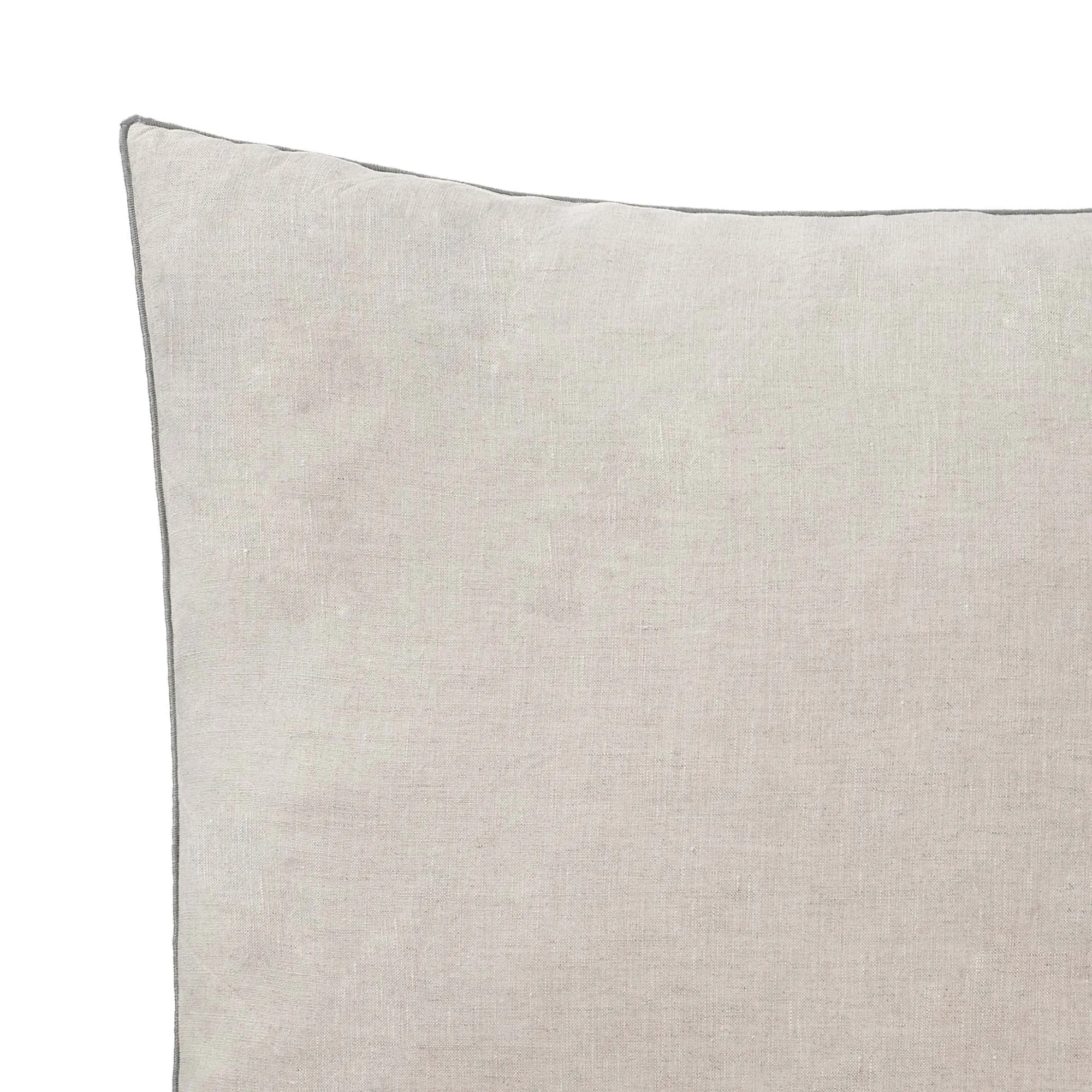Alvalade Cushion [Natural/Green grey]