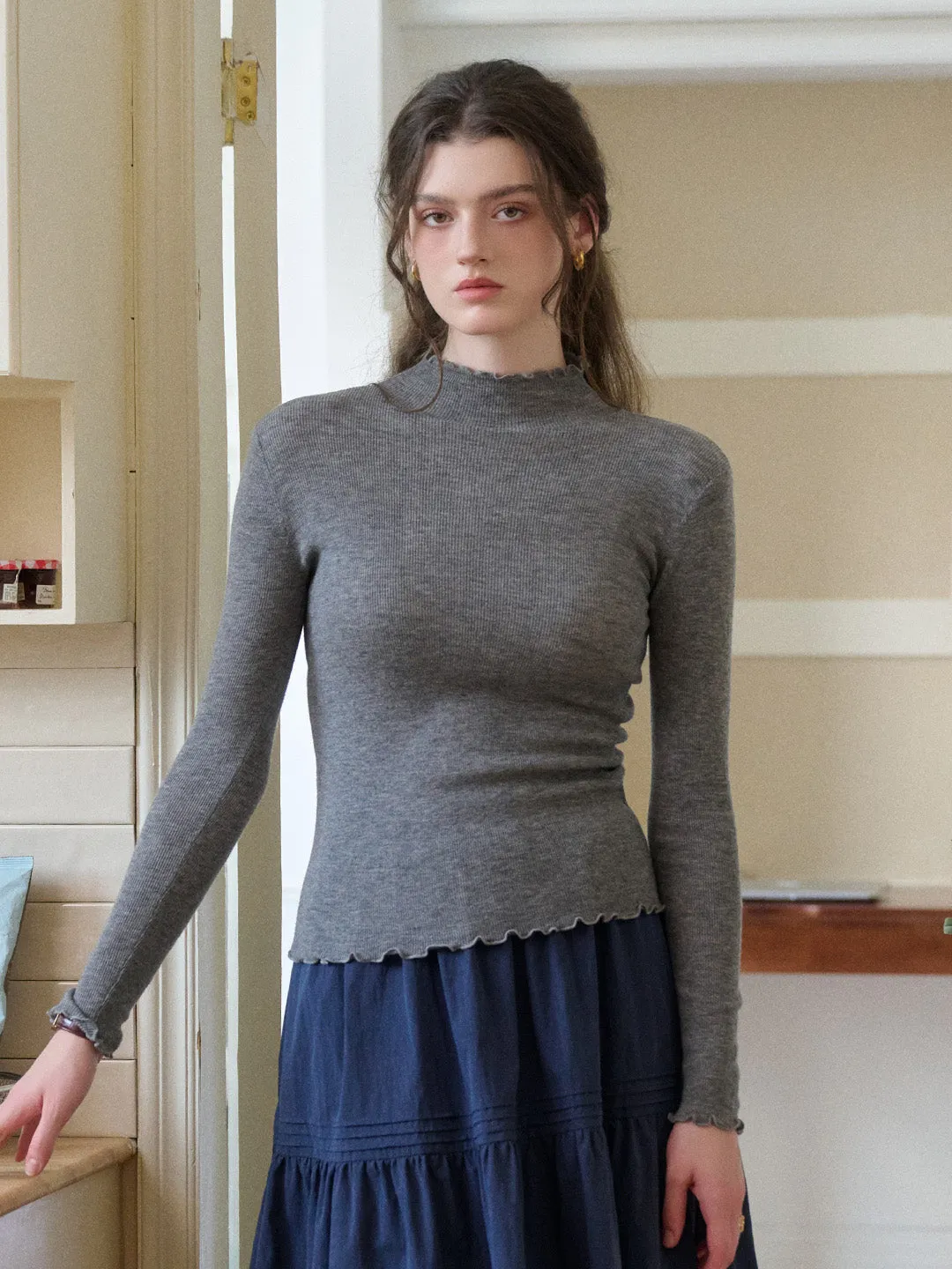 Layered Ventilation Zones Soft Touch Blend Amanda Ruffle Collar 100% Wool Sweater