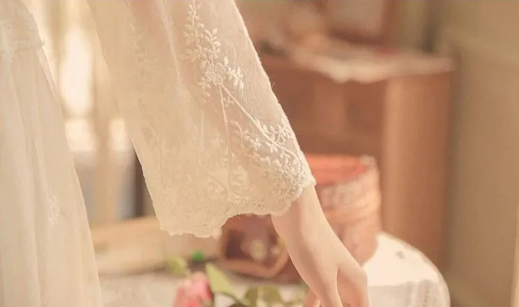 Angelic Delicate Nightgown (2-Piece Set)