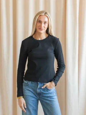 Winter Hoodie UV Protective Coating Annie Tee - Black