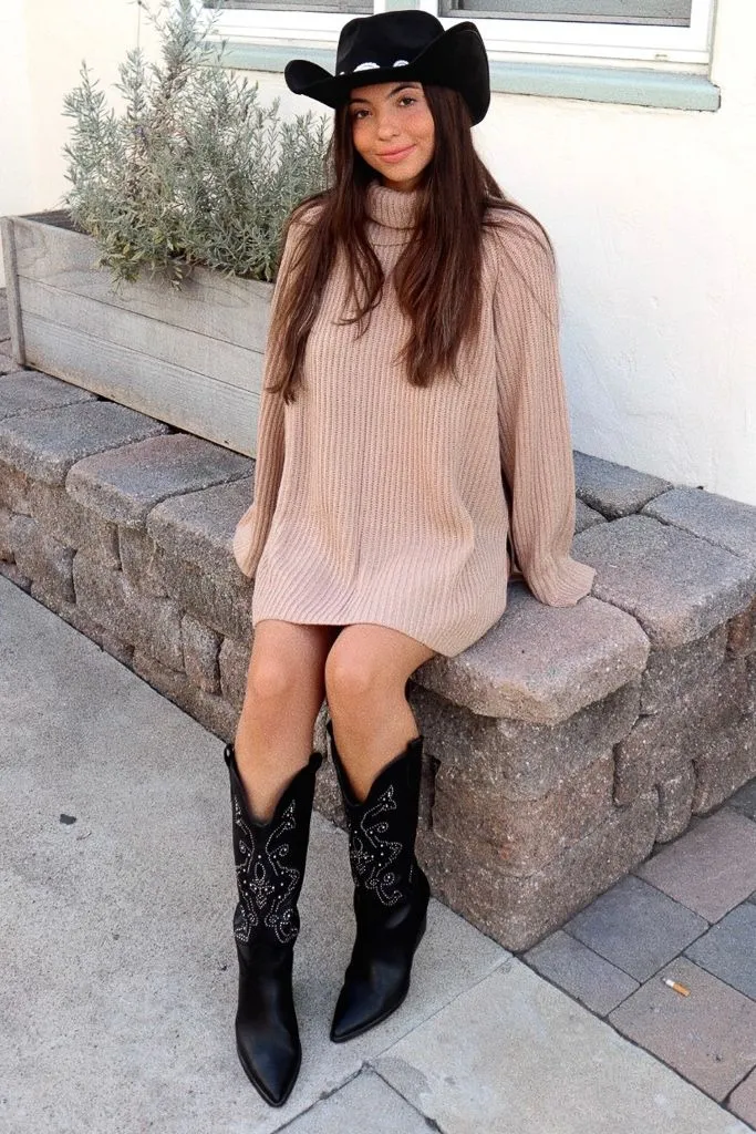 ButterySoftTextile Tanya Turtleneck Oversized Sweater