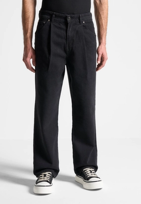 Effortless Look Arnault - Pleated Jeans - Washed Black