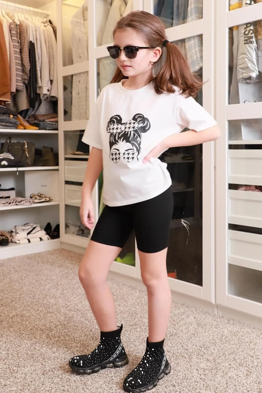 Arshiner Girls 2 Piece Outfits Drop Shoulder T-Shirts and Biker Shorts Sets