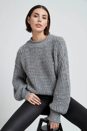Audrey Sweater FasteningHood