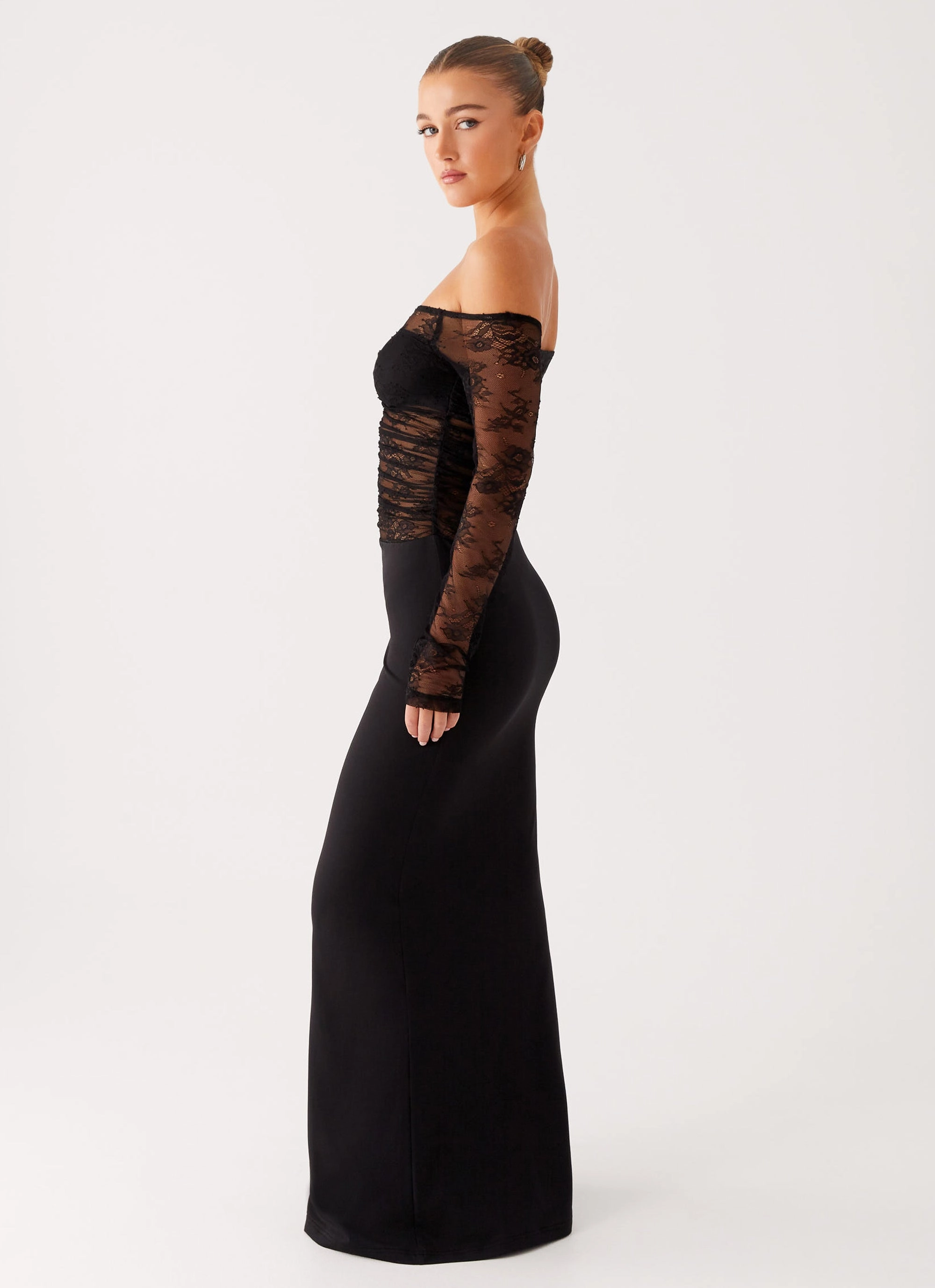 Weekend Favorite Avi Maxi Dress - Black