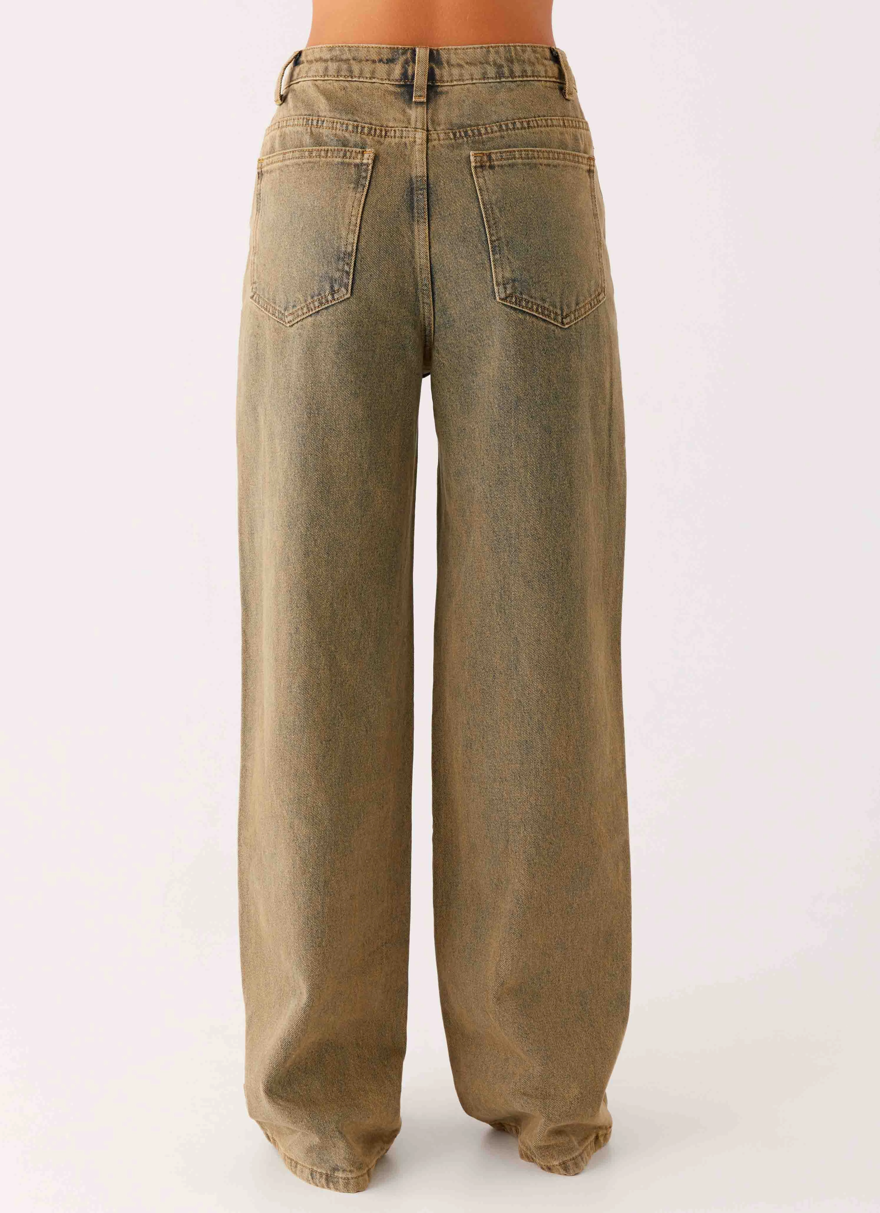 Festival Outfit Comfy Artist Vibe Back Again Straight Leg Denim Jeans - Brown Sand Wash