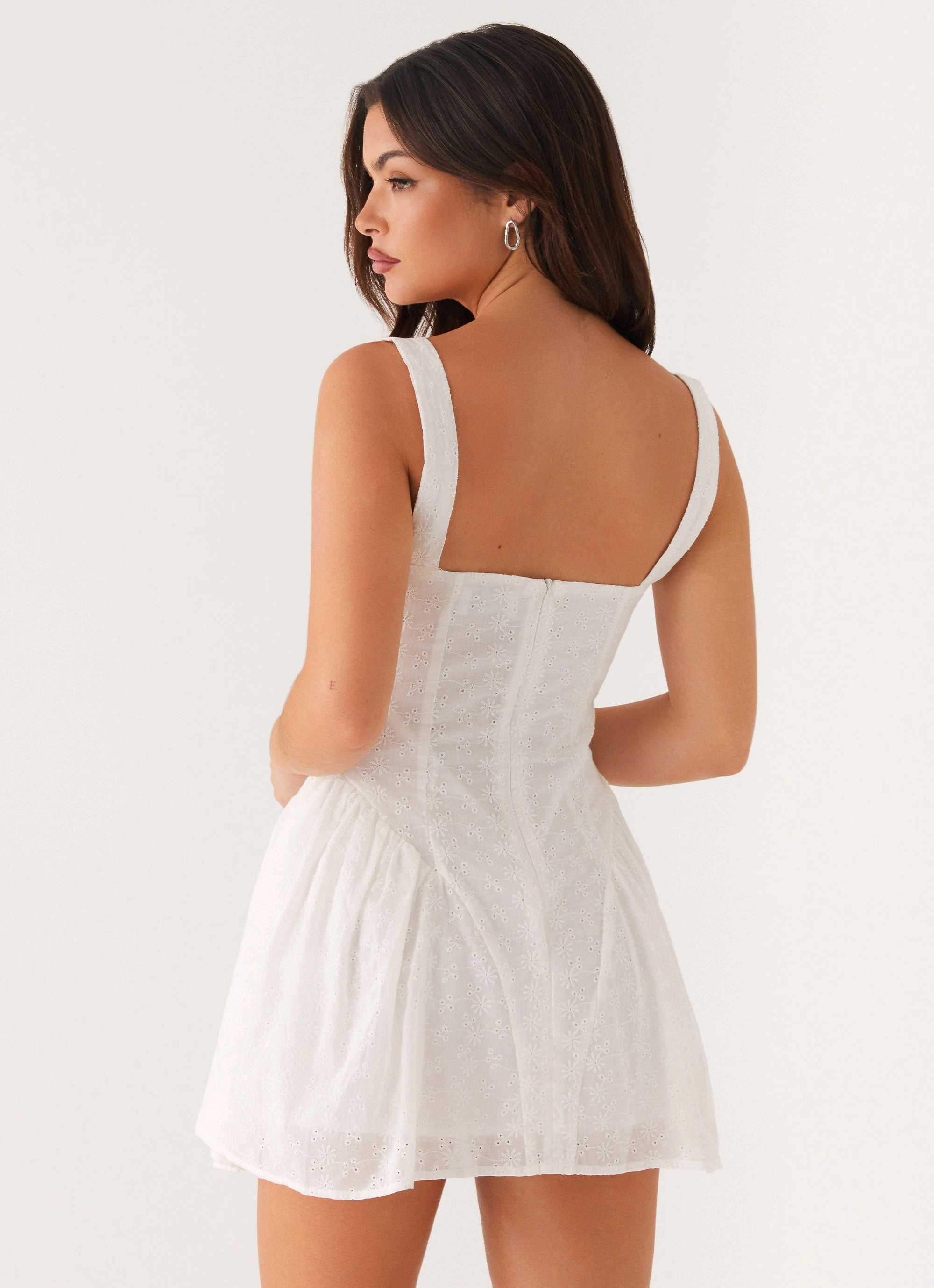 Bestseller Item Alyssa Mini Dress - White