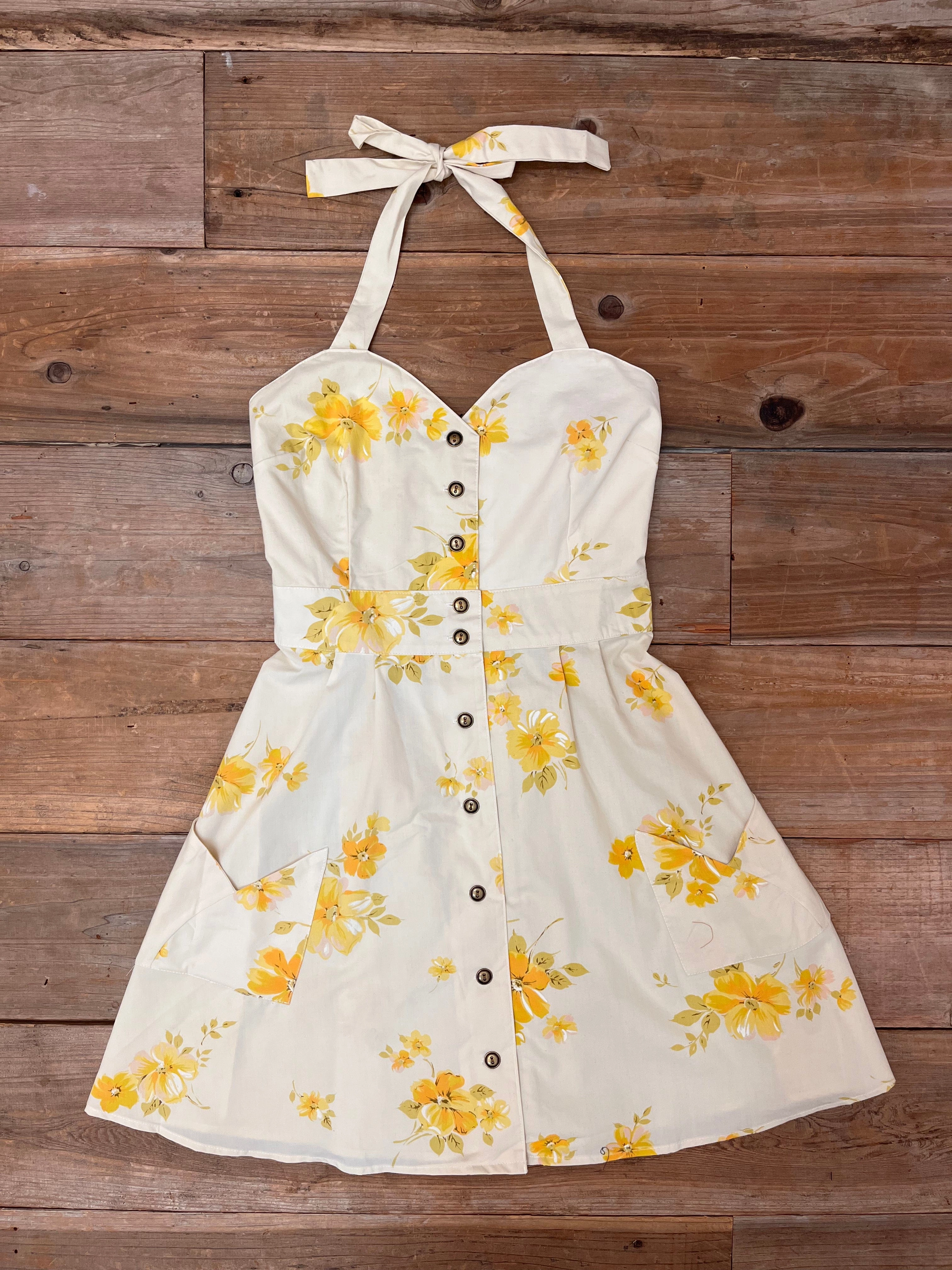 Bedding Dress one of a kind in Large Fashion Mix