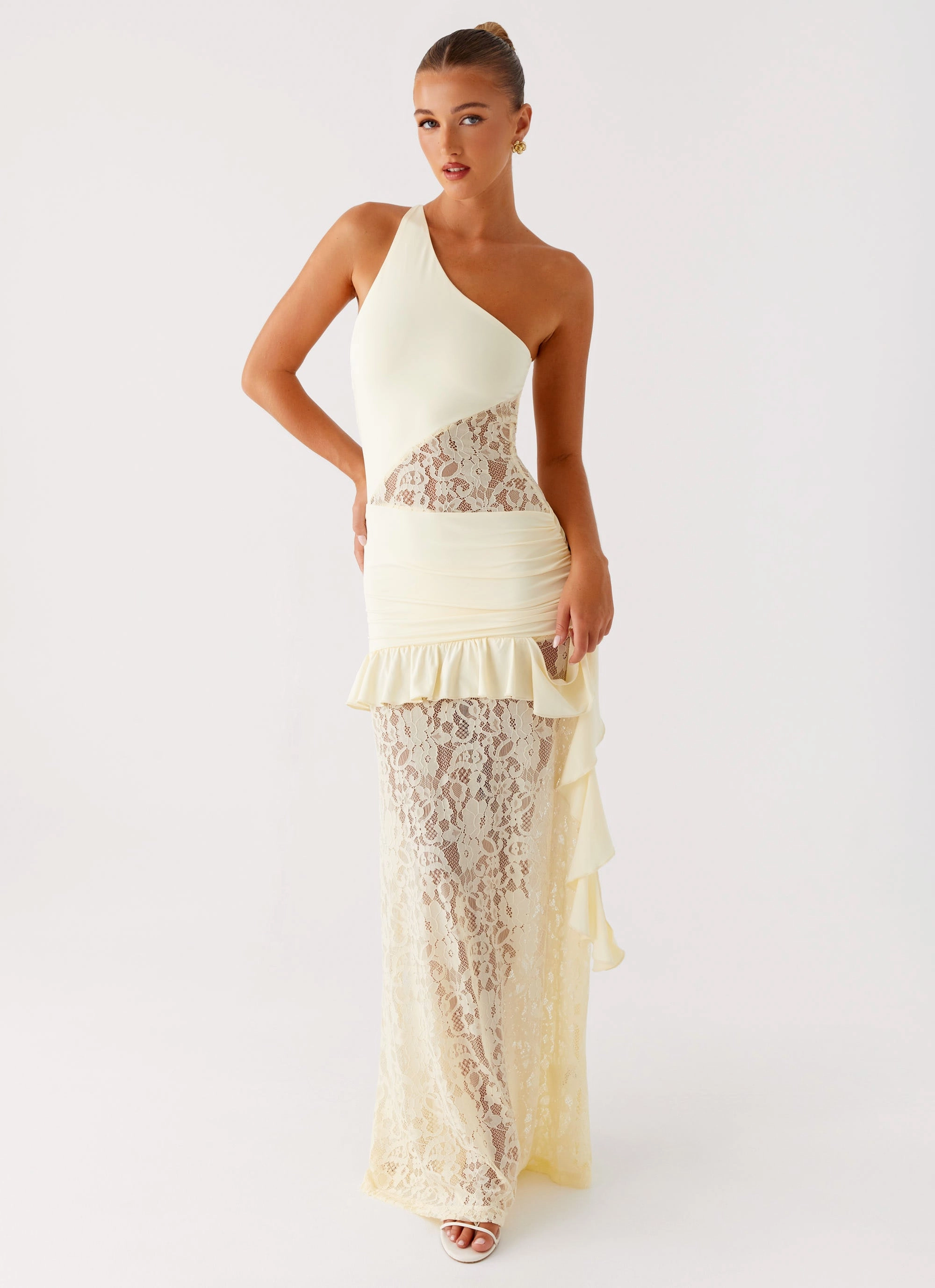 Benita Maxi Dress - Yellow Soft fabric piece plus-size