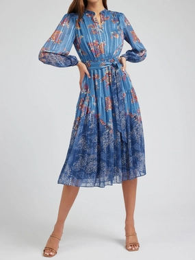 Betsy Floral Dress Weekend Feel