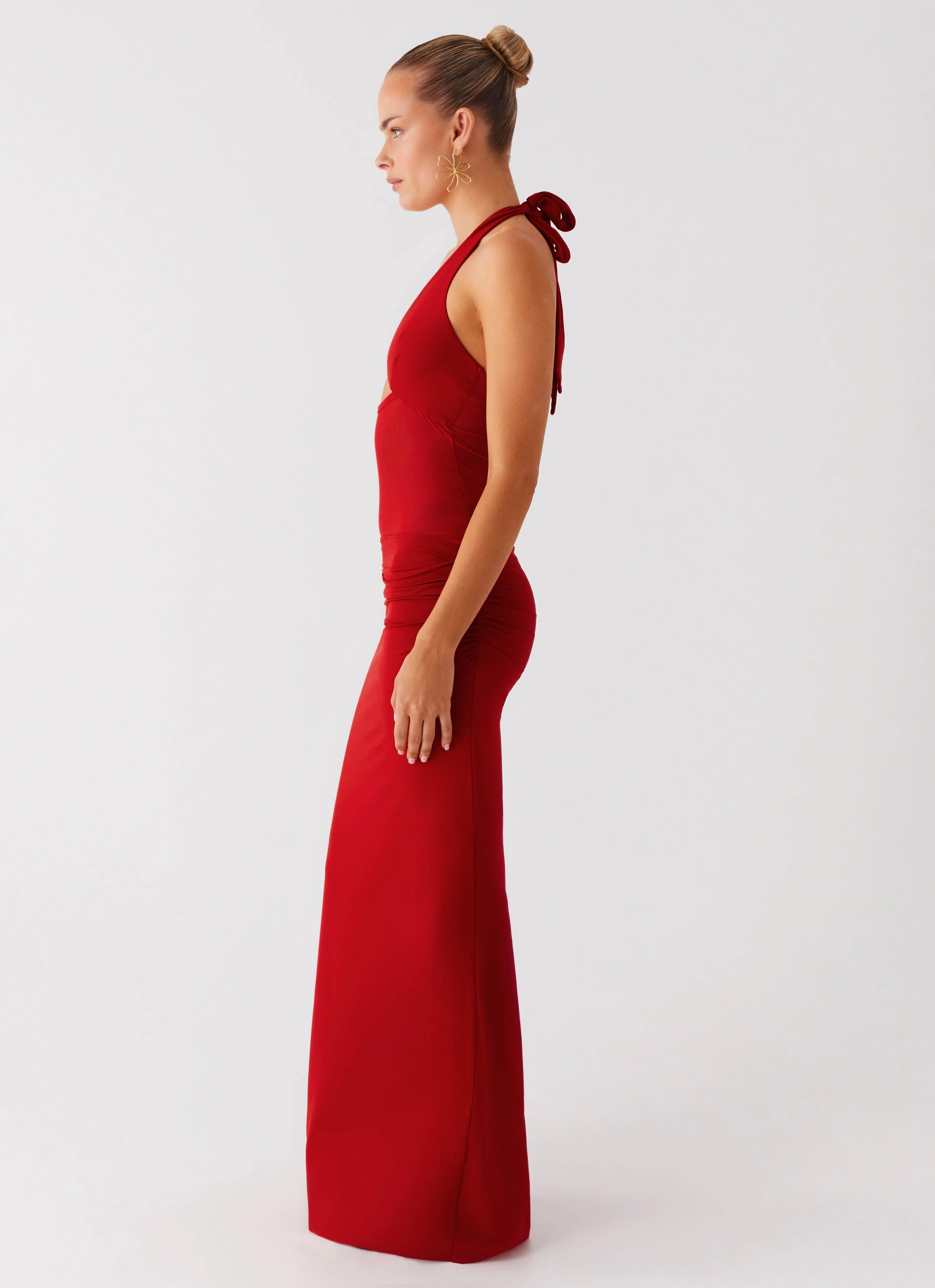 Smart Cut Billen Halter Maxi Dress - Red