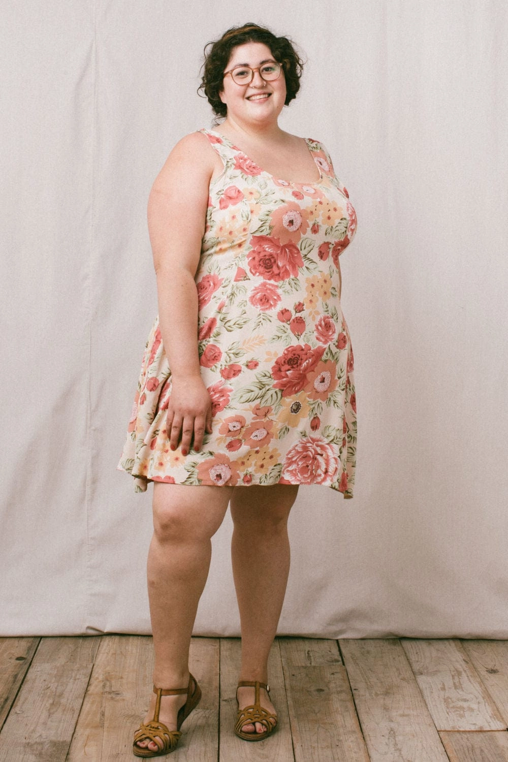 Non-Iron Delana Dress in Peach Floral