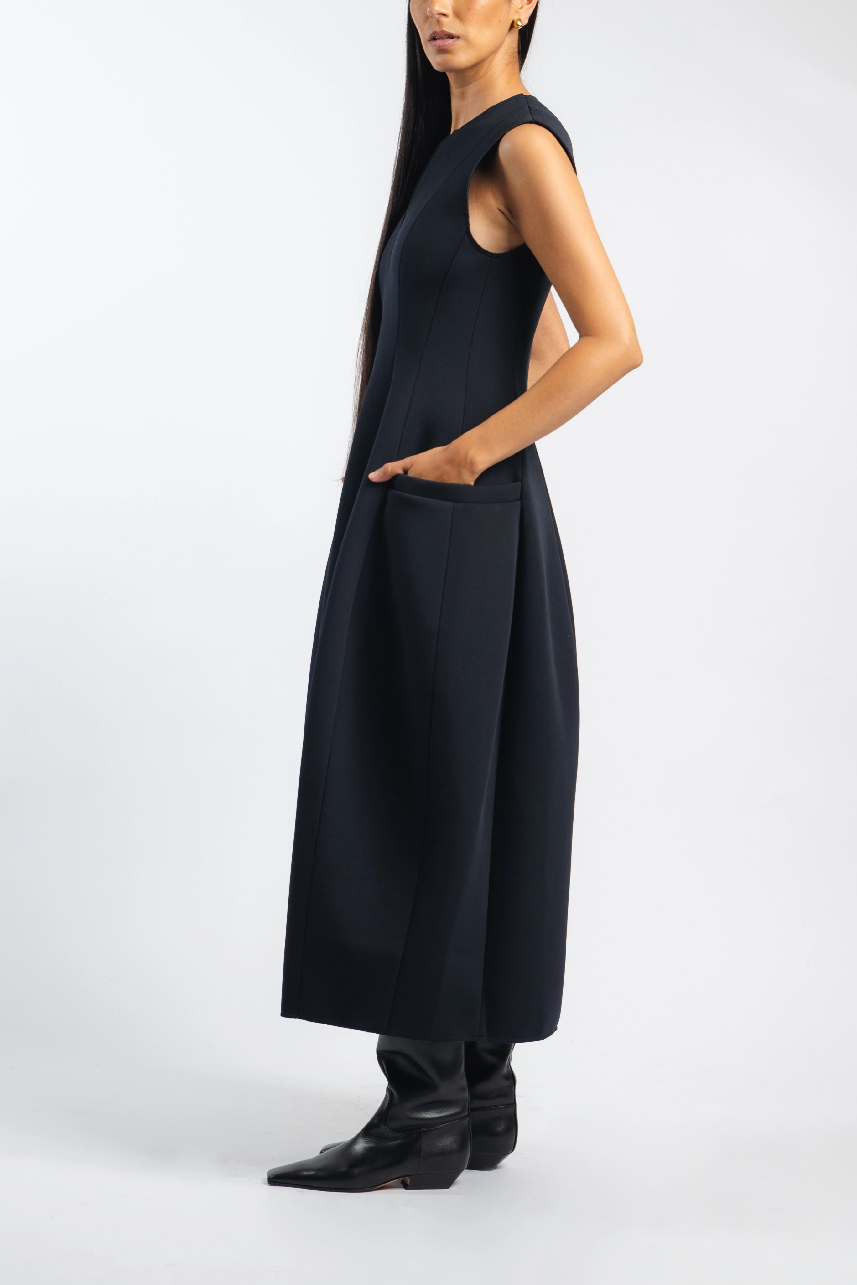 Bonded Twill Sleeveless Sculpted Dress Stylish and Simple
