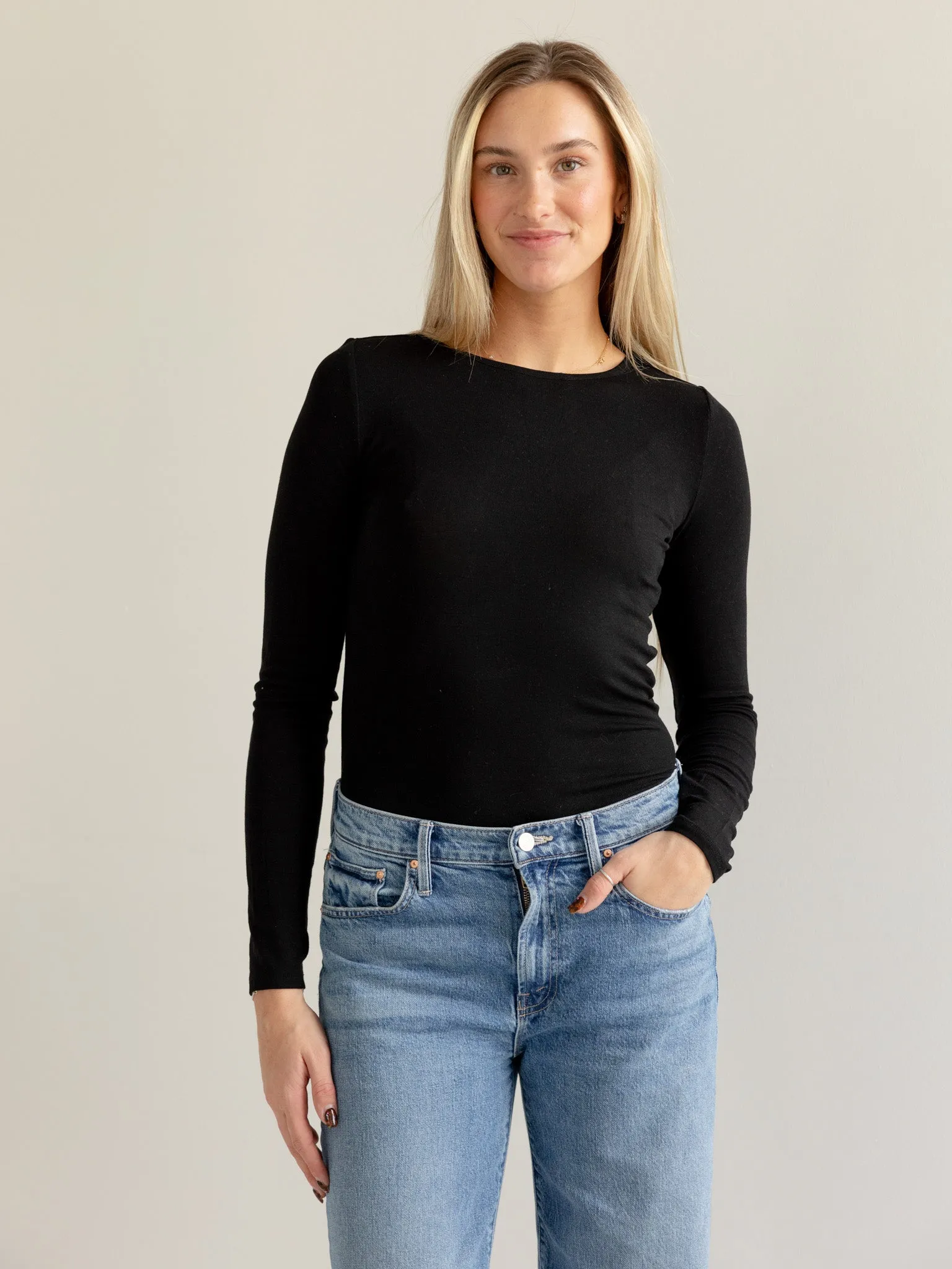 Brandy Long Sleeve - Black Classic Crewneck Design