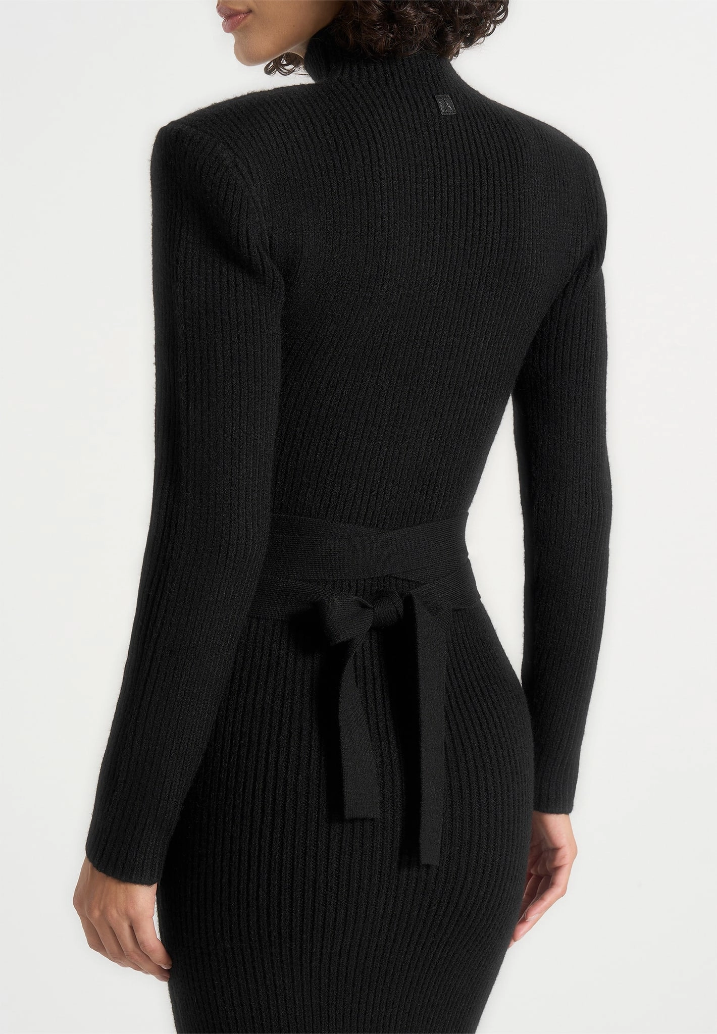 Hana - Wide Shoulder Knit Dress With Waist Tie - Black Layered Comfort Cozy Vibe