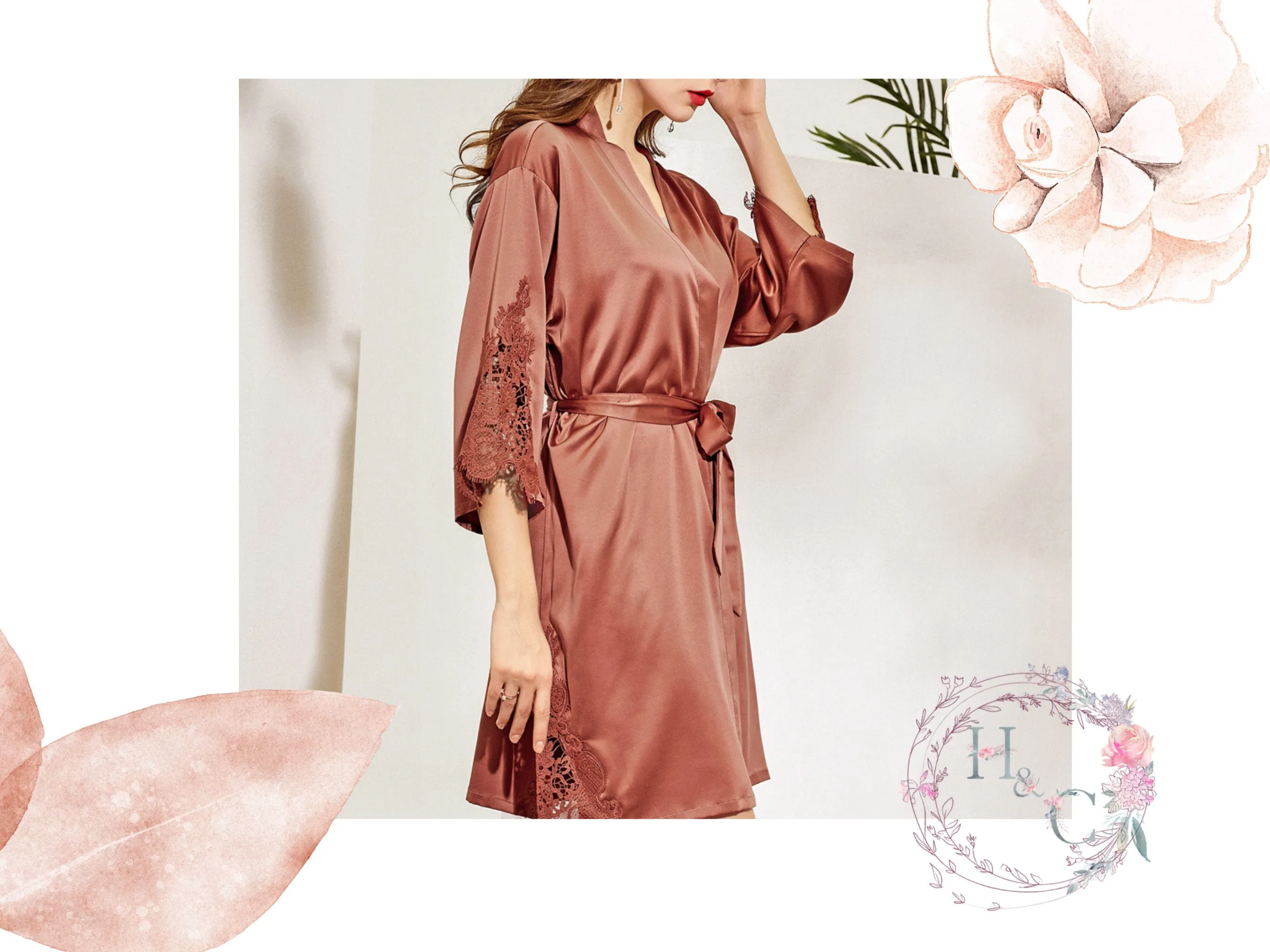 Bridesmaid Robes Satin, Triangle Lace Satin Wedding Party Robes, Monogram Silk Kimono, Lace Trimmed Robes White