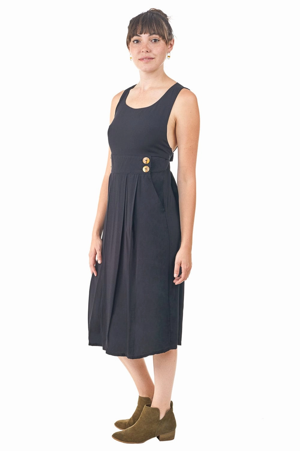 Brigid Jumper in Black Balanced Light