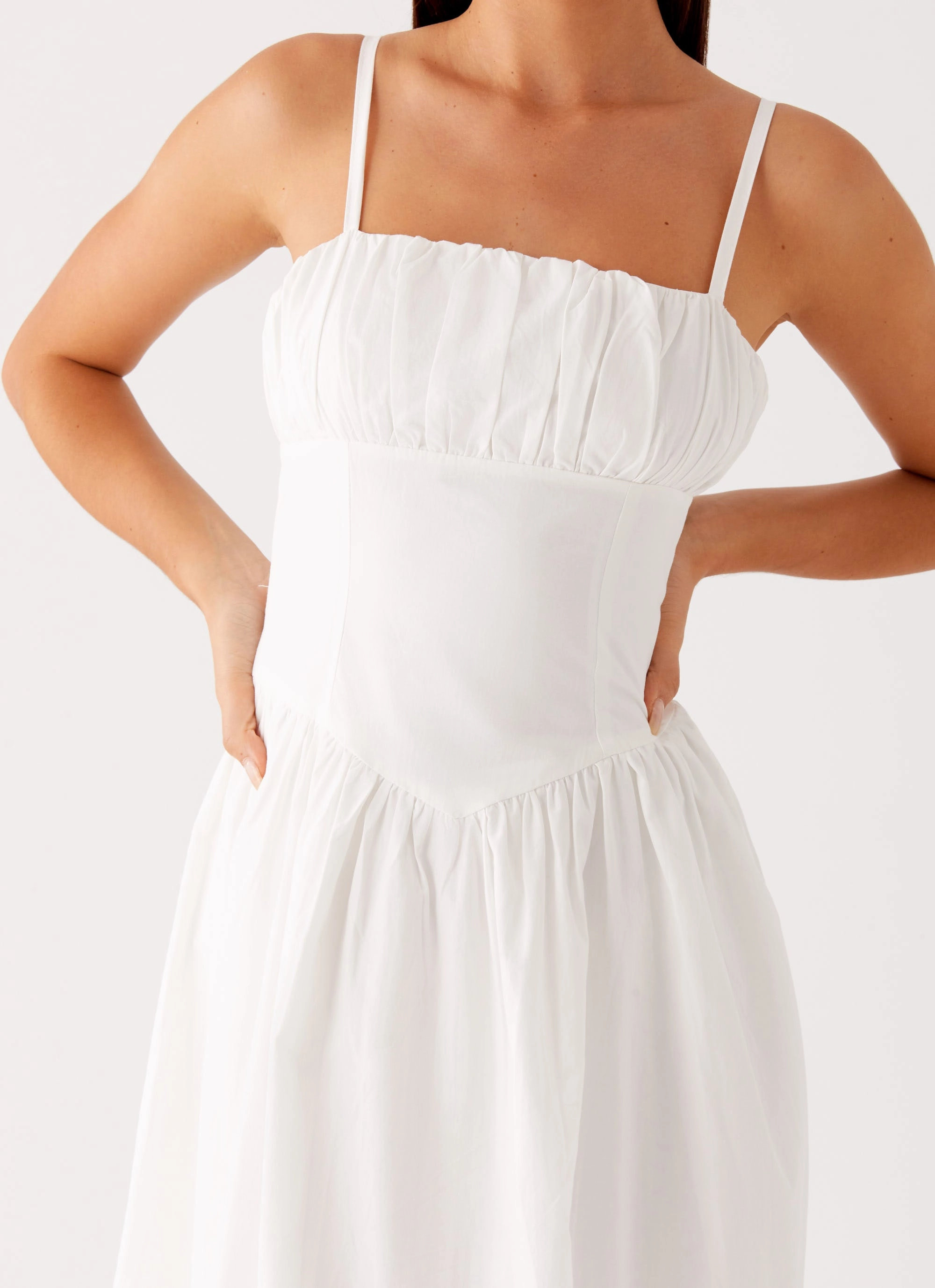 Phillipa Midi Dress - White Perfectly Styled High-Fashion