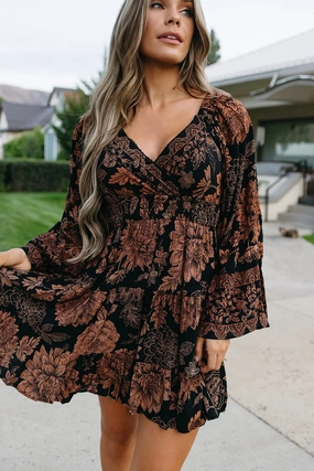 Summer Soft Brown Eyed Beauty V-Neck Dress