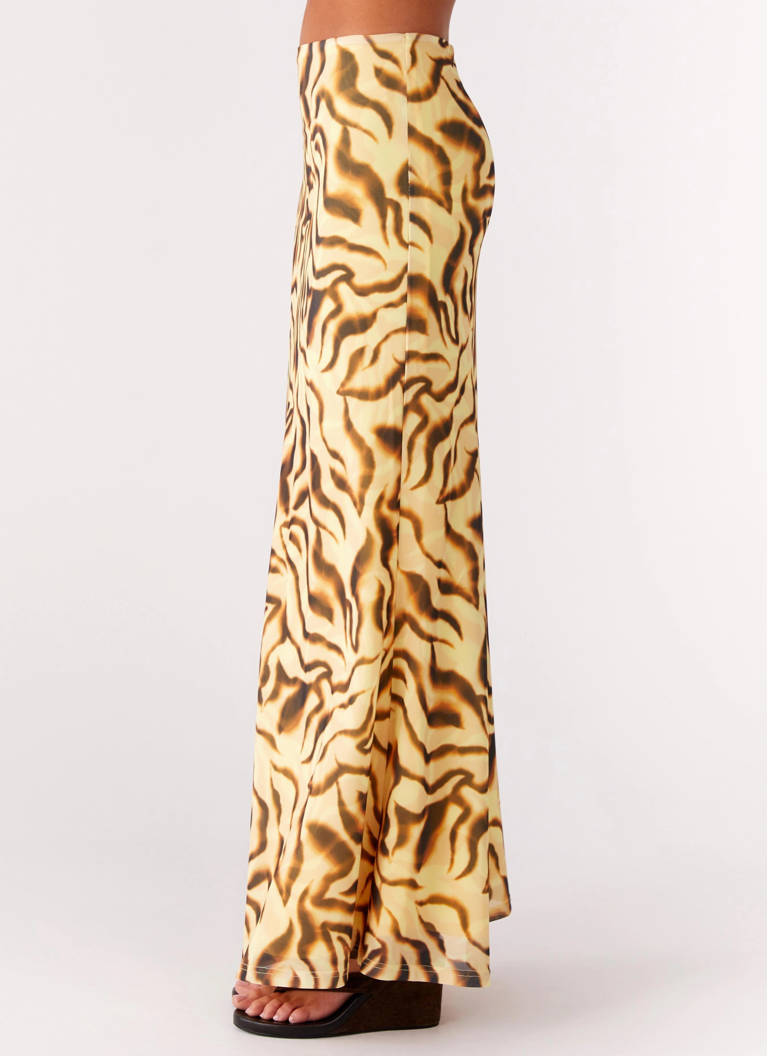 light feel Call Me Low Rise Maxi Skirt - Yellow Zebra