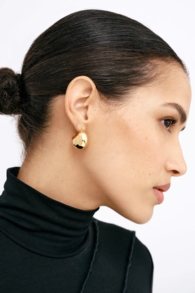 NonRestrictive Camellia Hoops