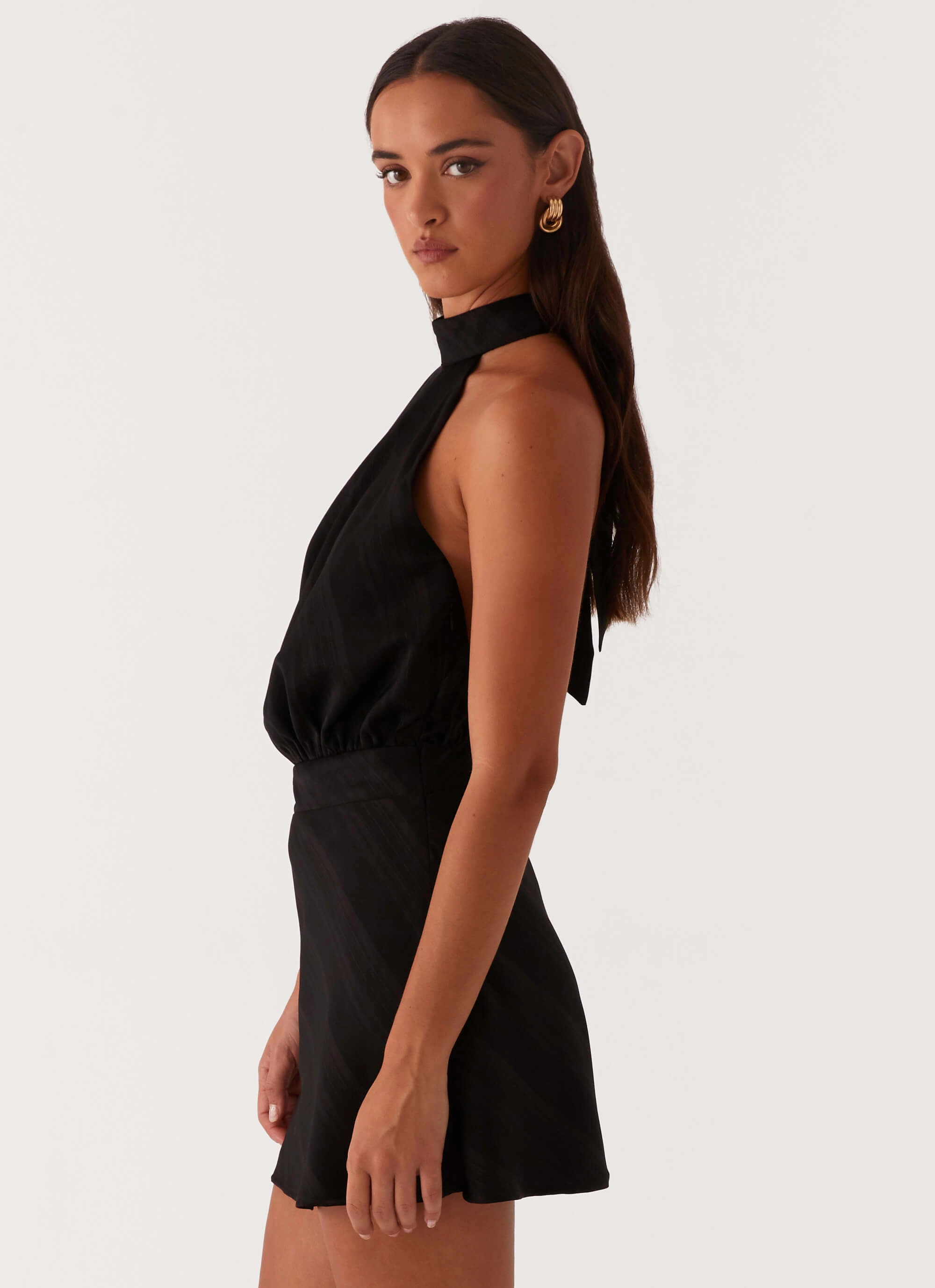 Natural Mood Modern Outfit Camera Shy Mini Dress - Black