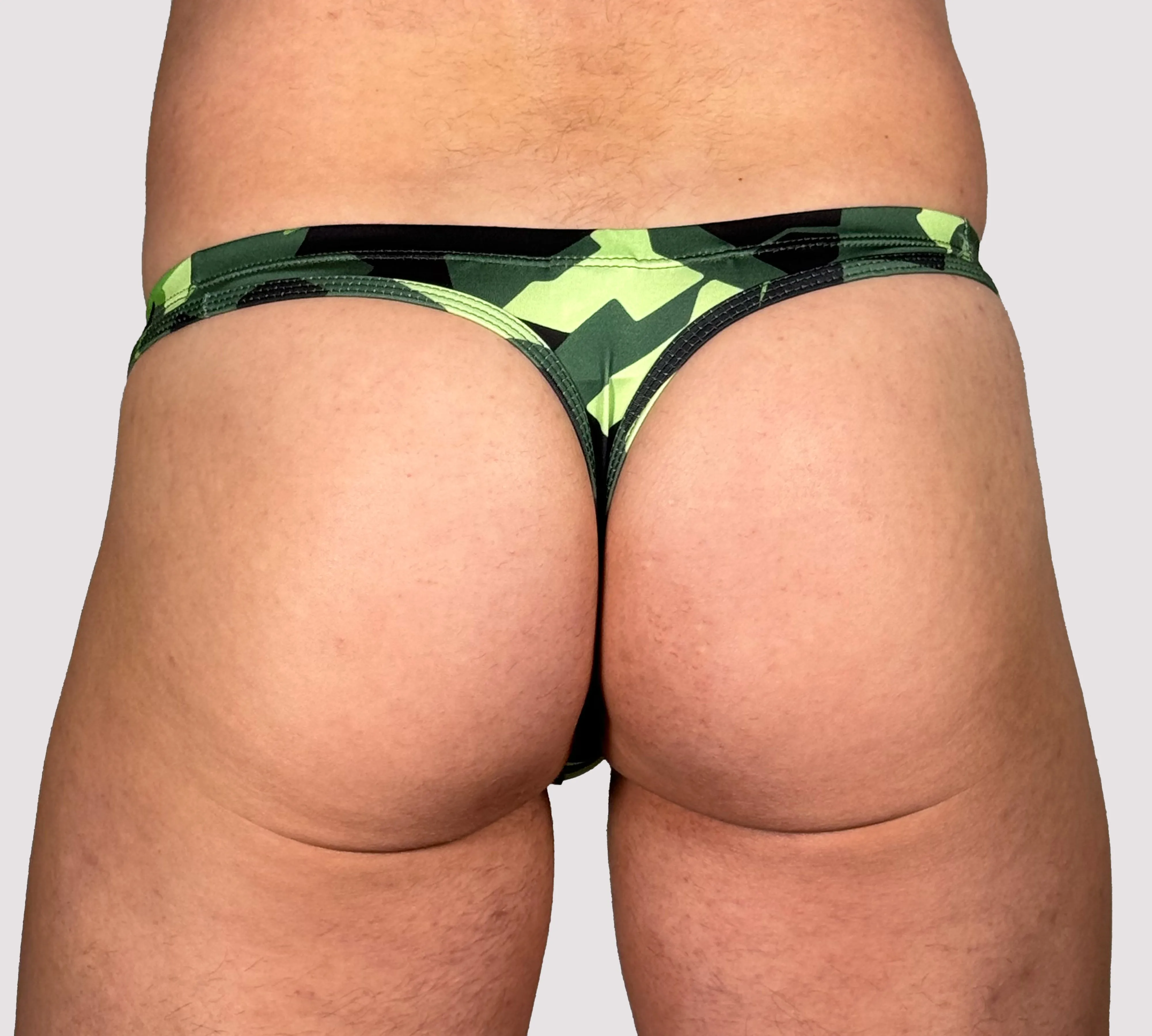 Camo Thong