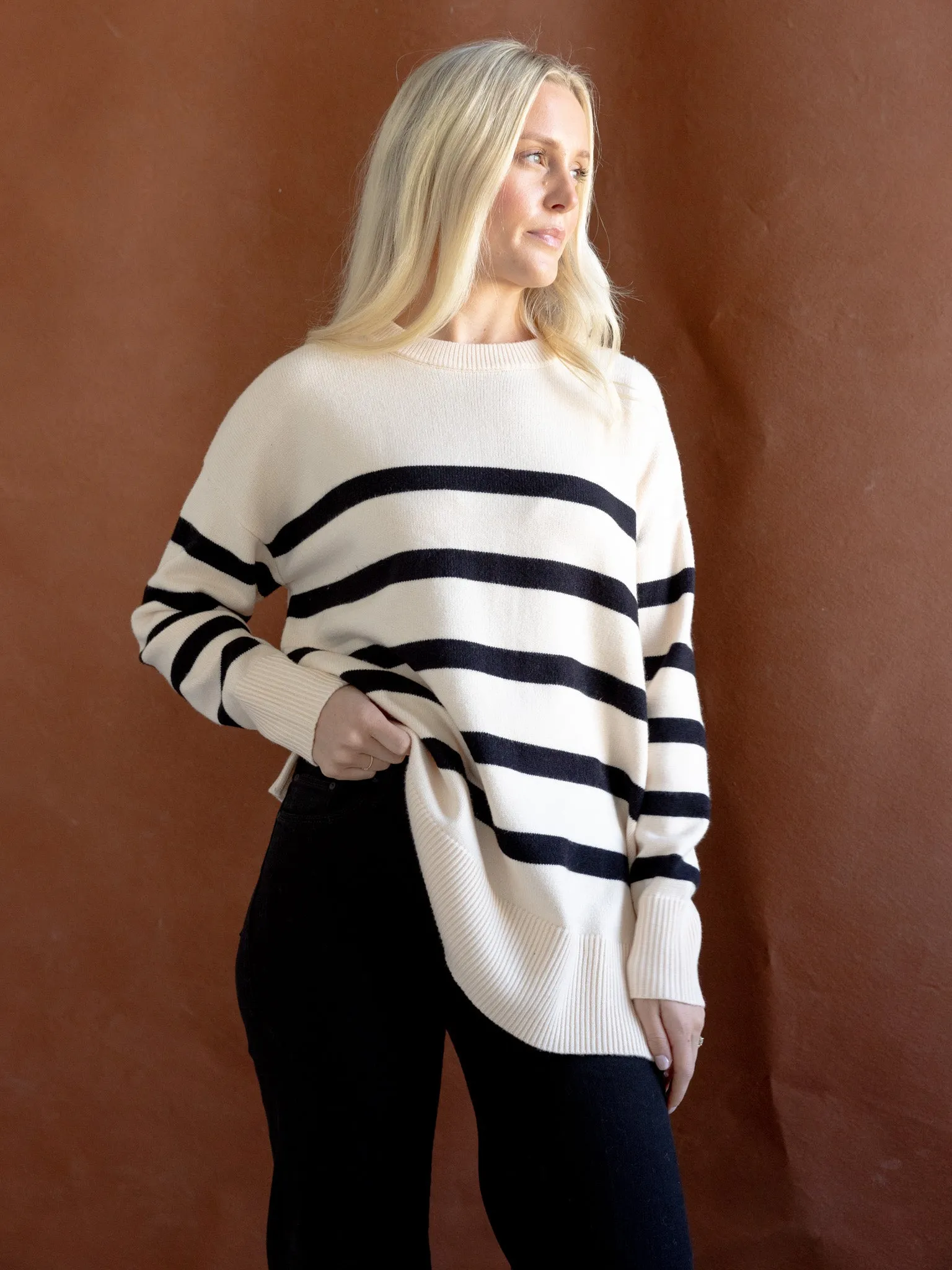 Cape Stripe Knit Ivory Chic Cardigan Moisture Management Fabric