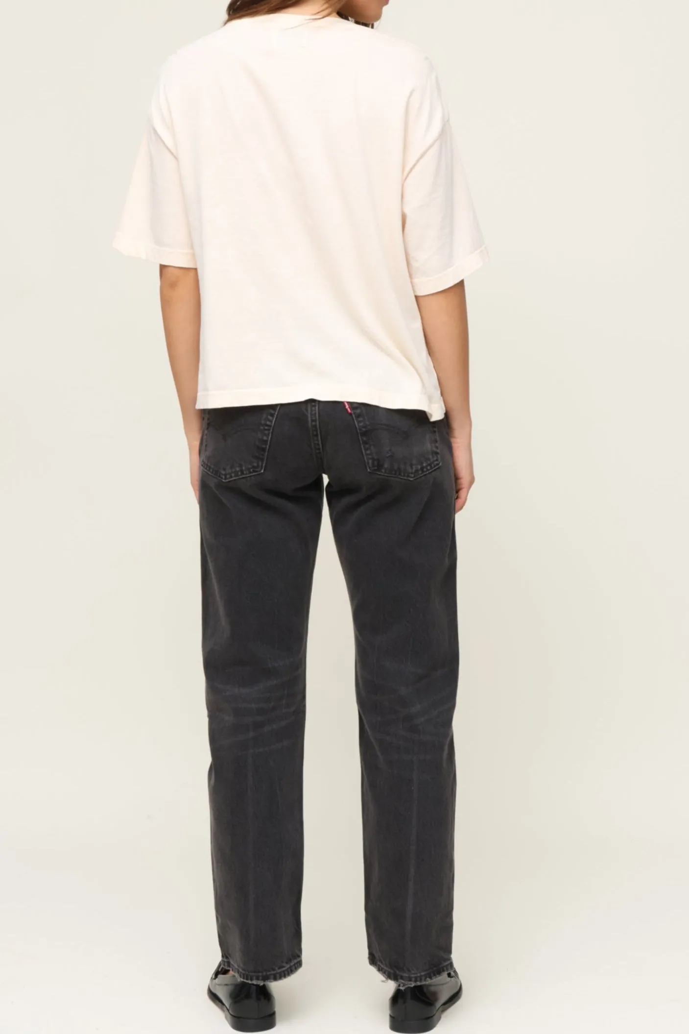 VNeckReinforcement Capri Boyfriend Tee