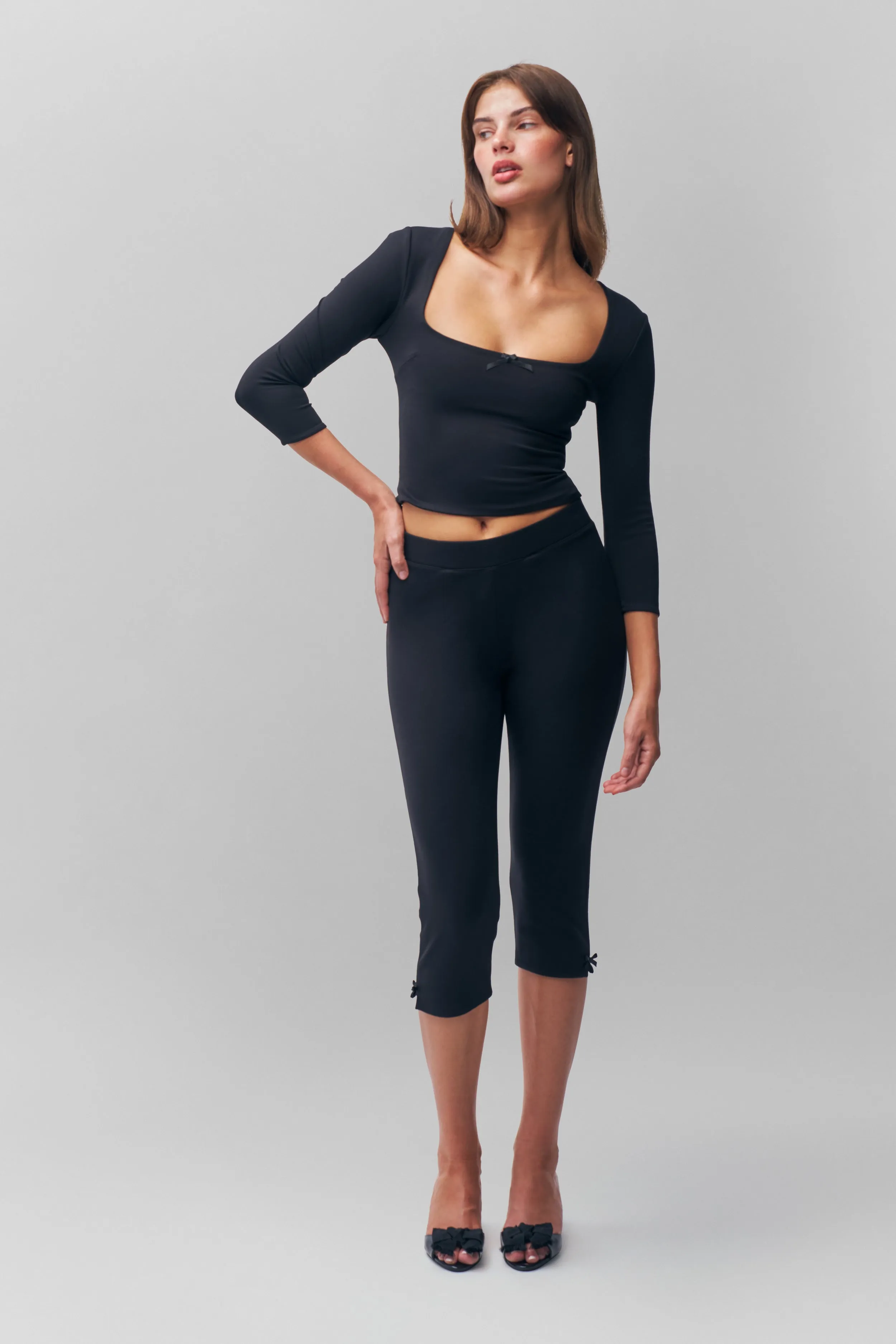 Essential Comfort Wear Caria Capri