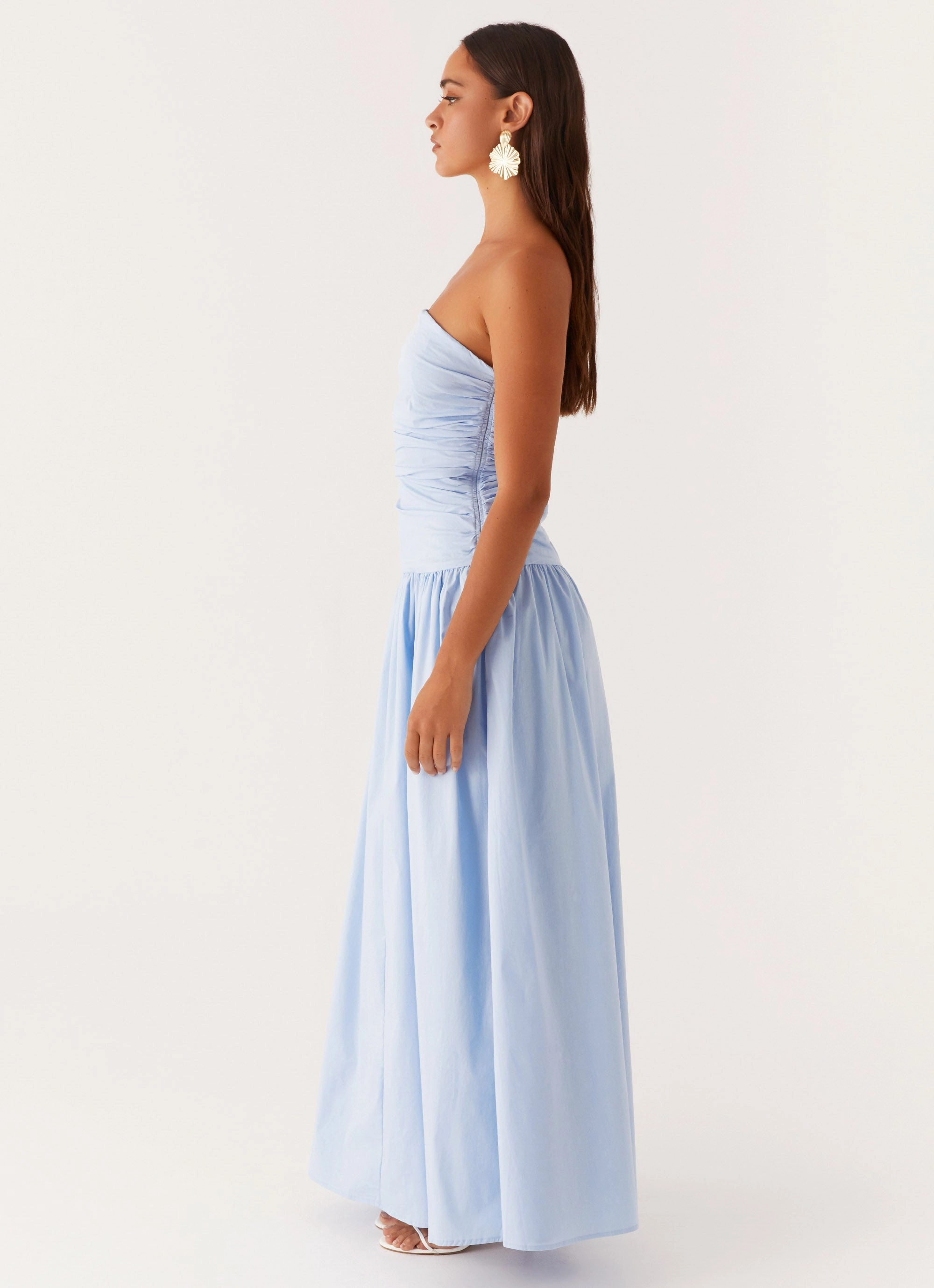 Elegant Layer Timeless fitted silhouette Carmel Maxi Dress - Blue