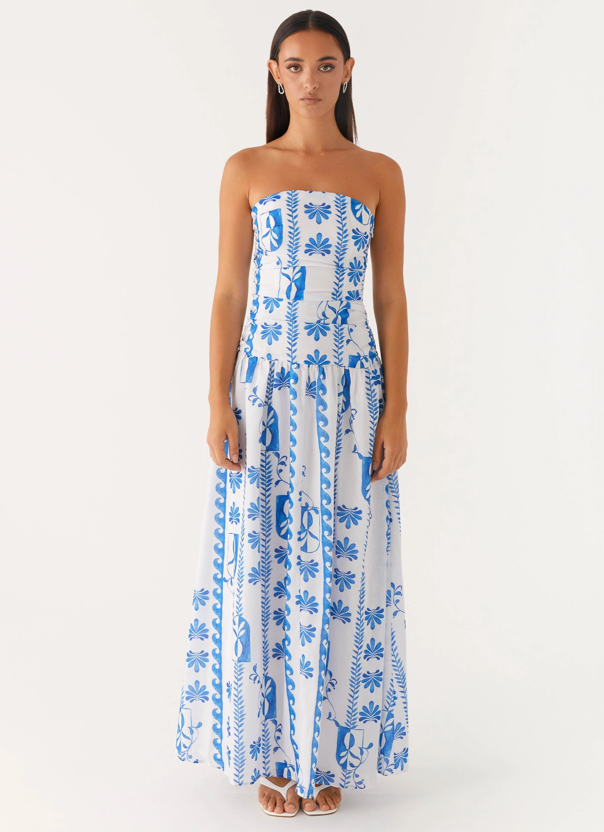Carmel Maxi Dress - Floral Wave Outfit Core Moment Soft