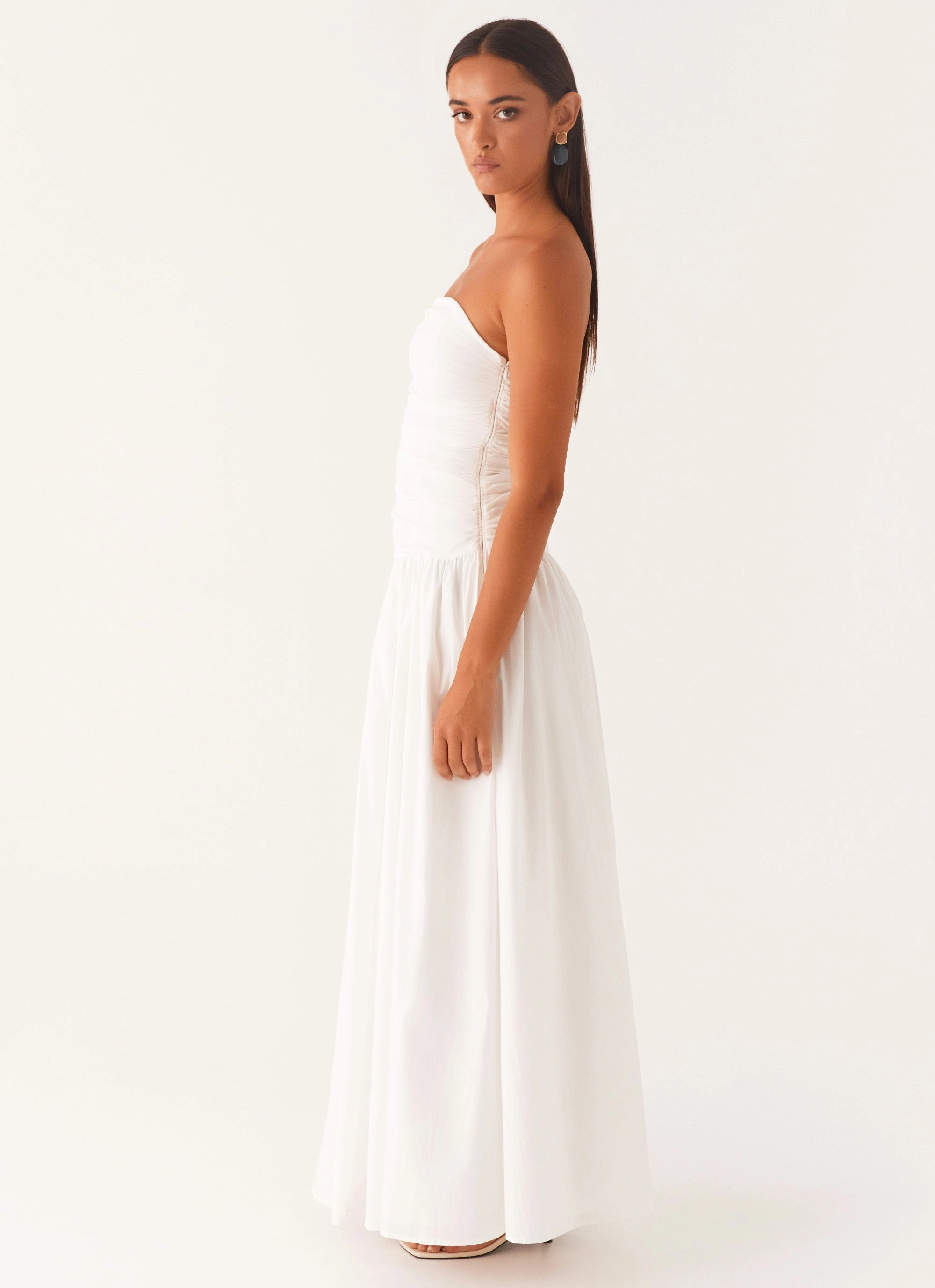 Flattering Lines everyday elegance Carmel Maxi Dress - White