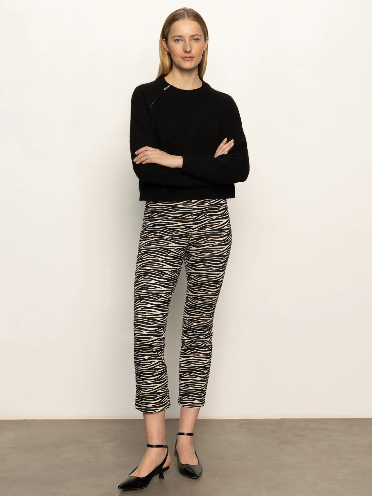 Carnaby Kick Crop Legging Fluid Zebra MachineWashableFabric