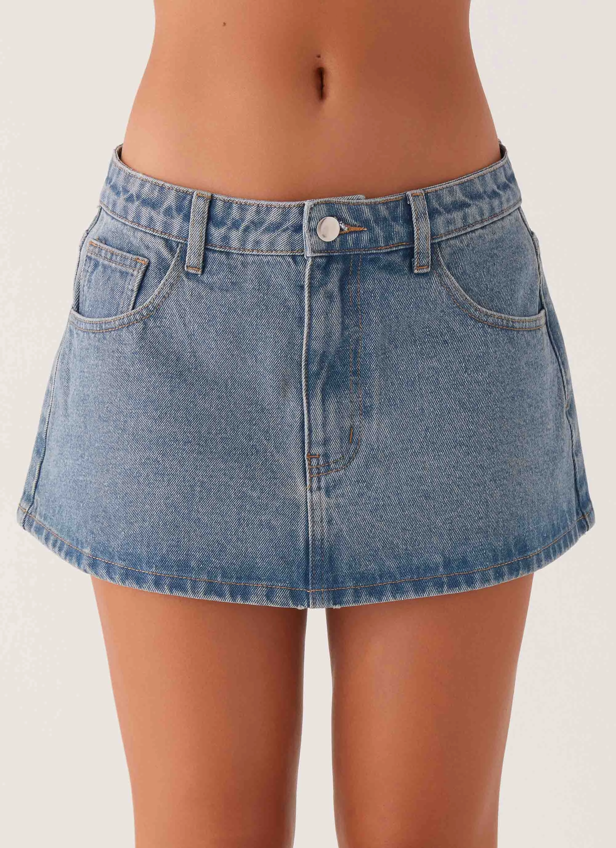 Business Meeting Modern Design Carrie Denim Mini Skirt - Washed Indigo