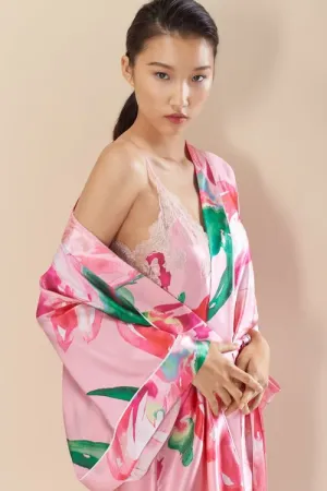 Casablanca Lilies Wrap