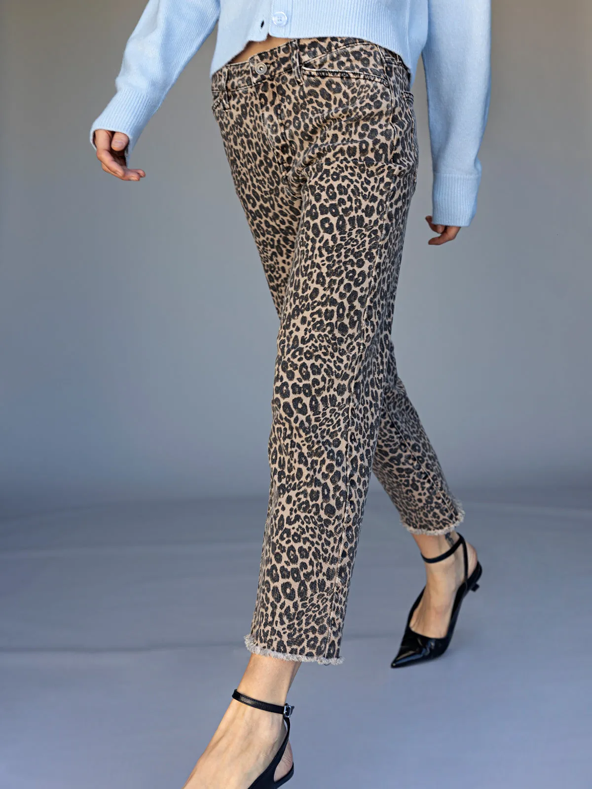 Perfect Design Cadence 90's Straight Crop Jean French Kitty