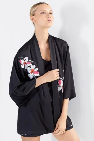 Cattleya Embroidery Wrap